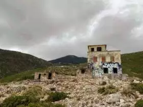 Veľký Bunker, Albánsko