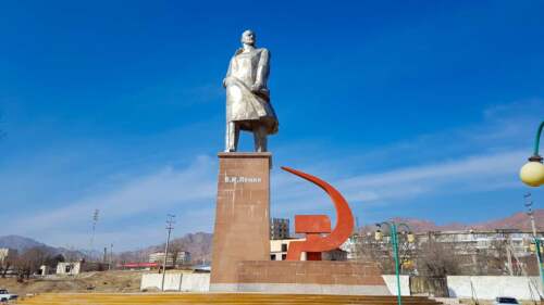 Socha Lenina v Tadžikistane