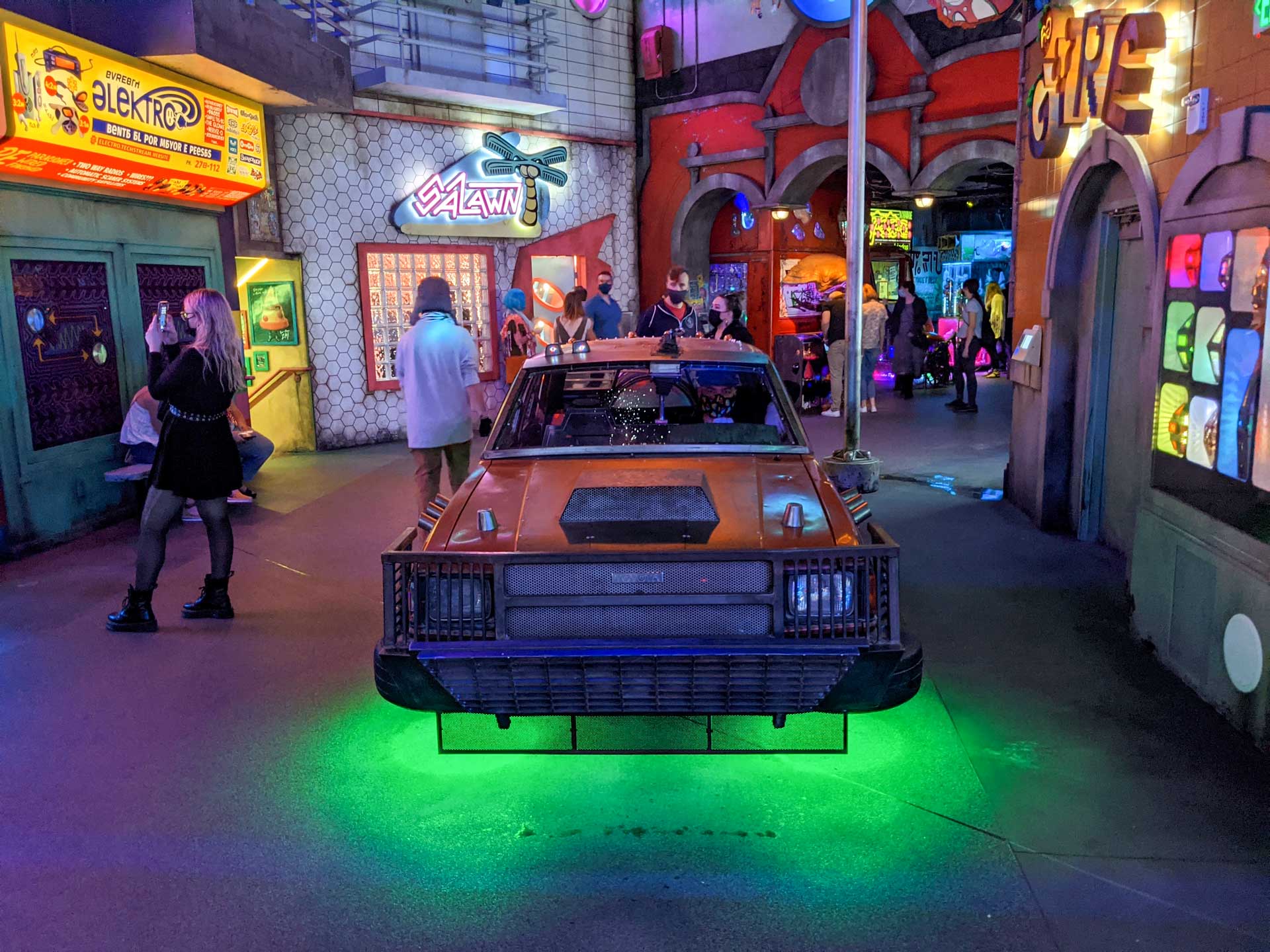 https://www.placemania.sk/wp-content/uploads/2022/10/meow_wolf.jpg