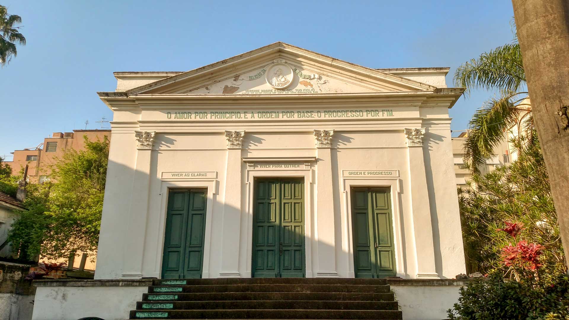 https://www.placemania.sk/wp-content/uploads/2022/10/positivist_temple.jpg