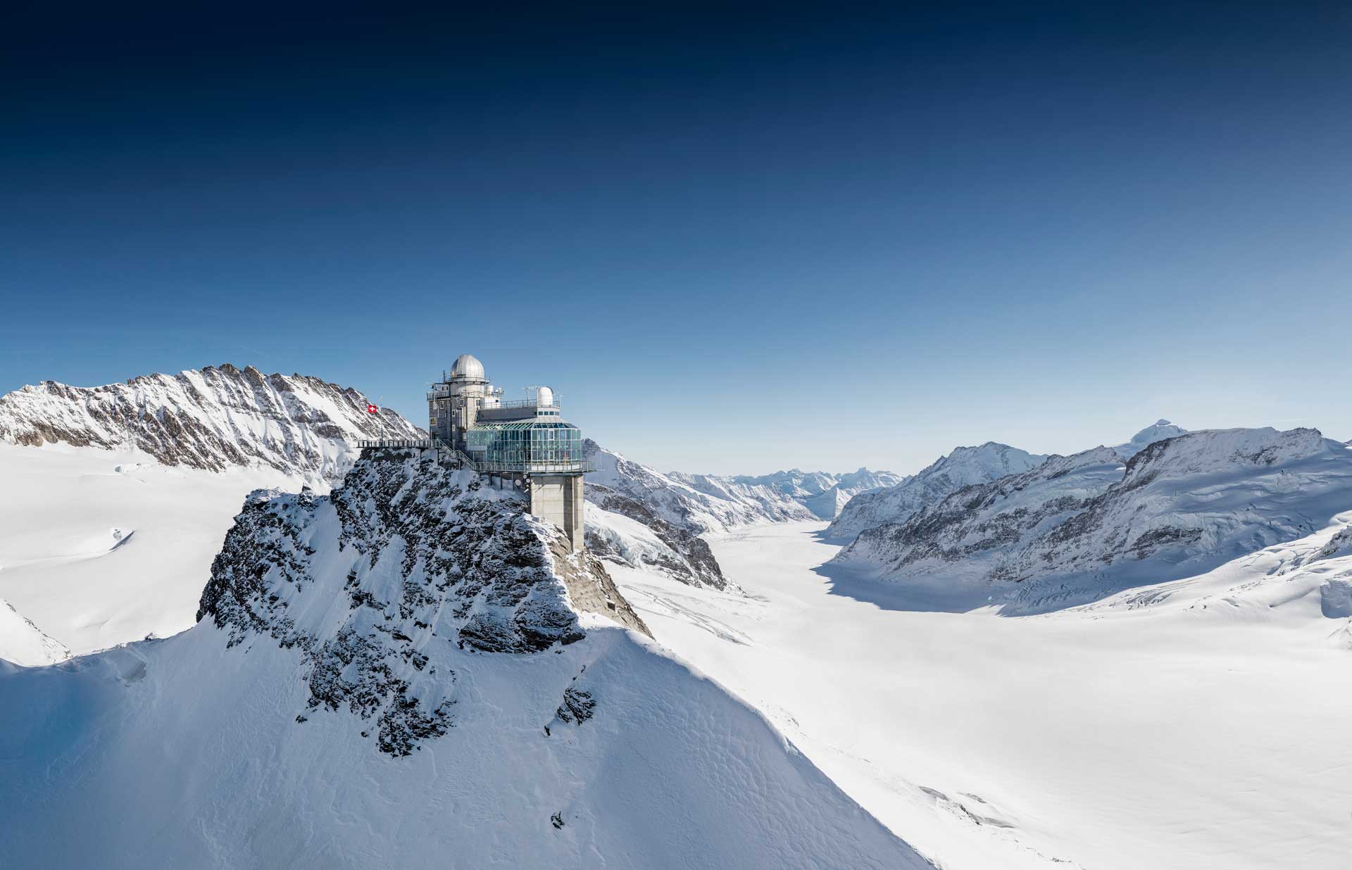 Observatórium Sphinx, Švajčiarsko