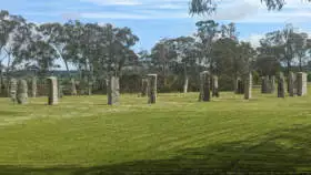 Austrálske stojace kamene