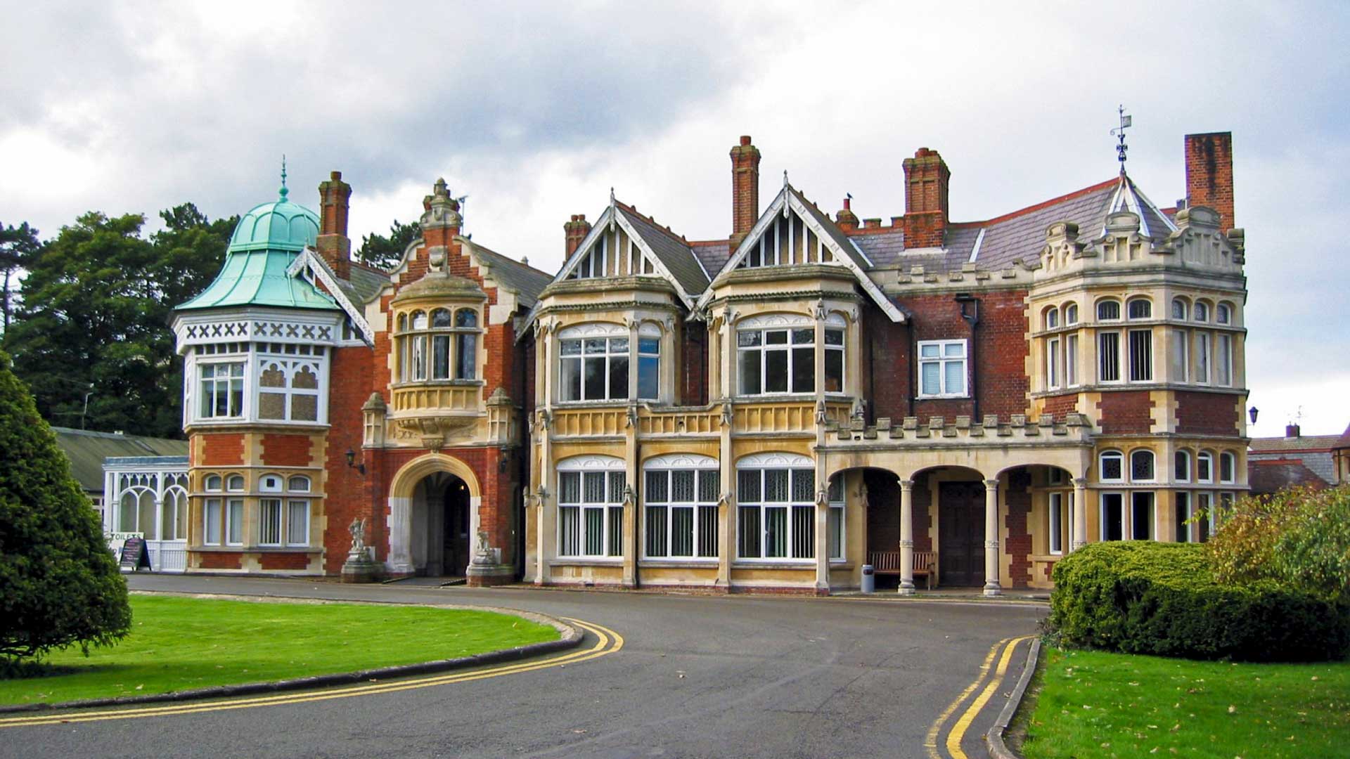 https://www.placemania.sk/wp-content/uploads/2023/02/bletchley_park.jpg