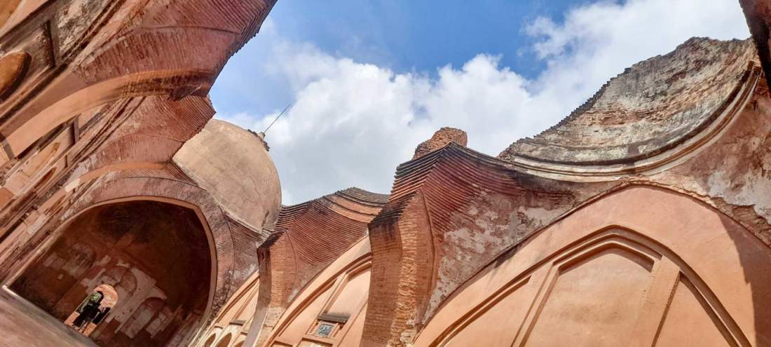 Katra Masjid, India