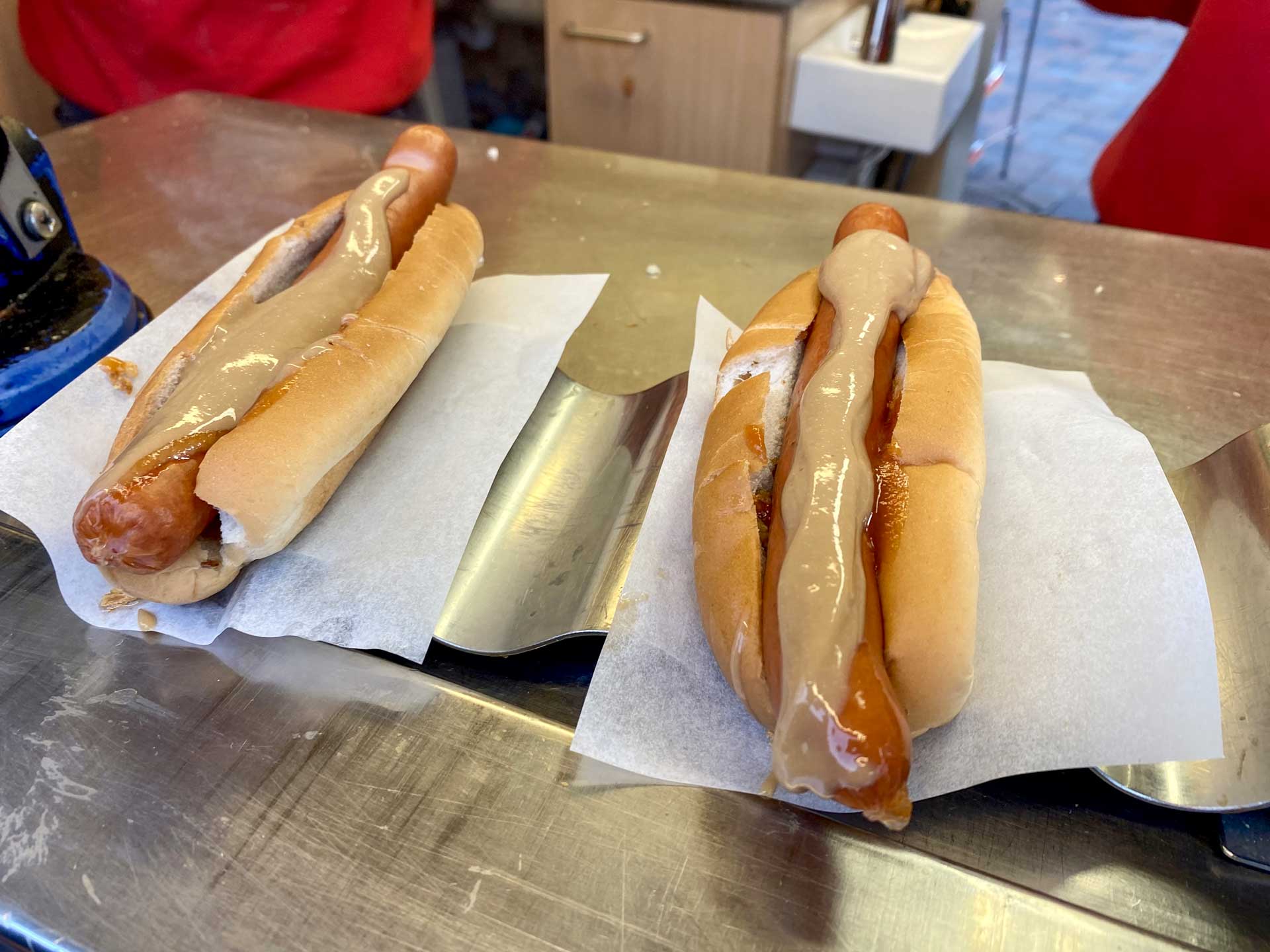 Hotdog, Island