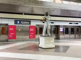 Socha Jack Swigert