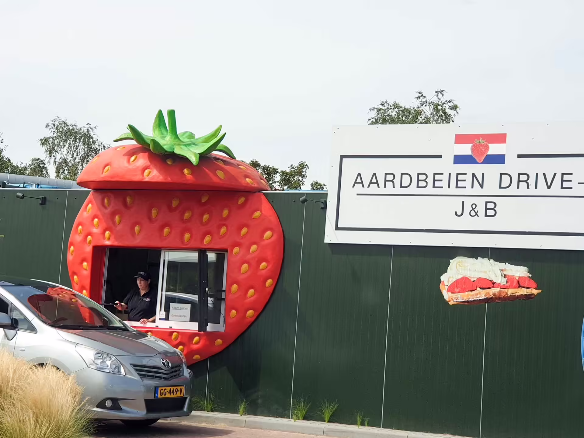 Aardbeien Drive-in J&B