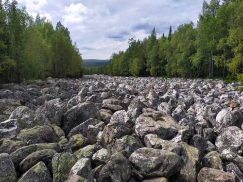 Stone River