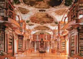 Knižnica opátstva Saint Gall
