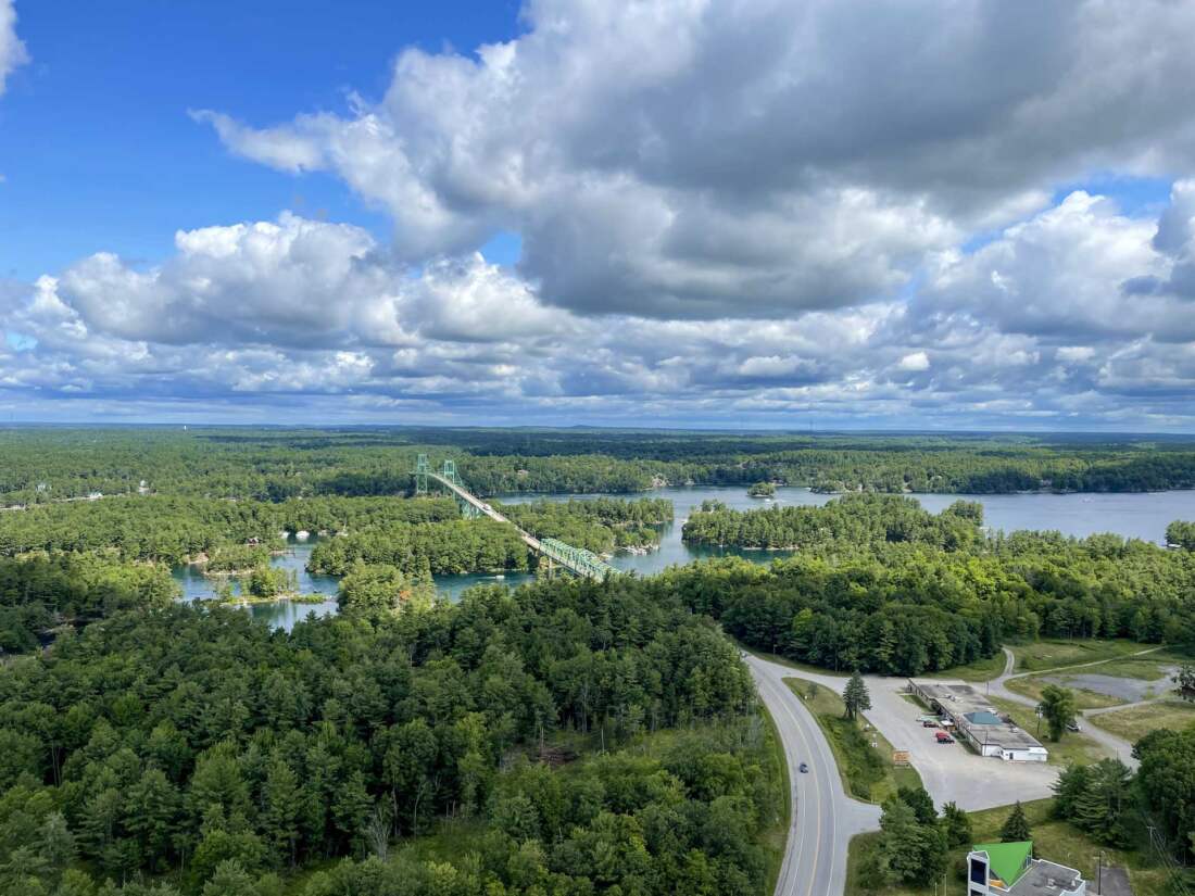 1000 Islands Tower