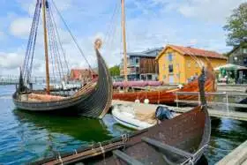 Vikingship