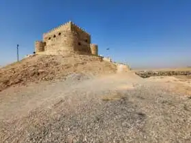 Hrad Khanzad