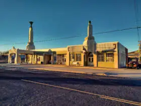 U-Drop Inn Cafe