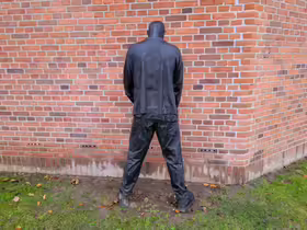 The Pee-er