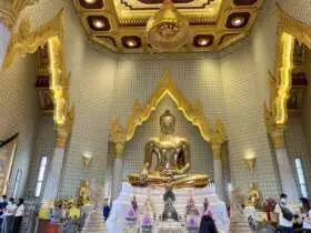 Phra Phuttha Maha Suwanna Patimakon