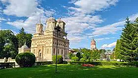 Kostol Curtea De Argeș