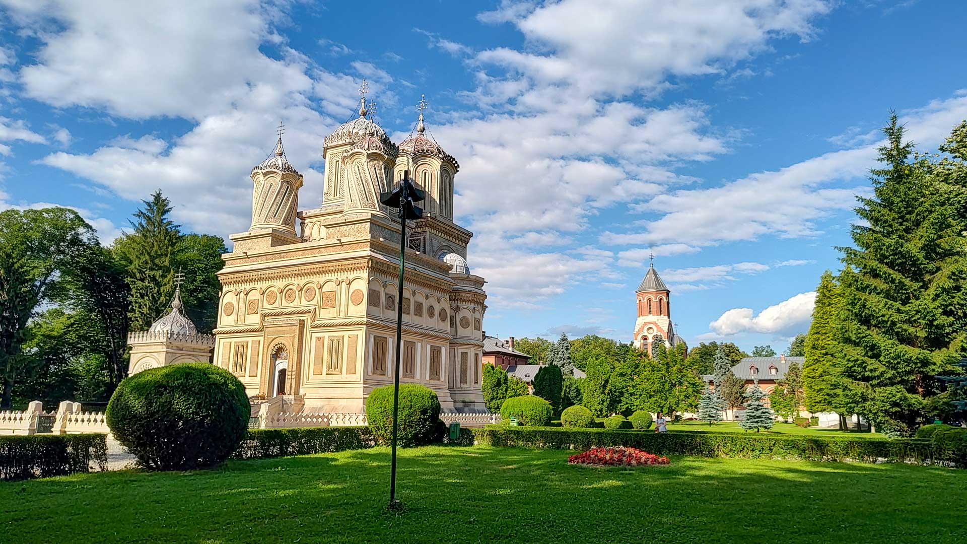 Kostol Curtea De Argeș