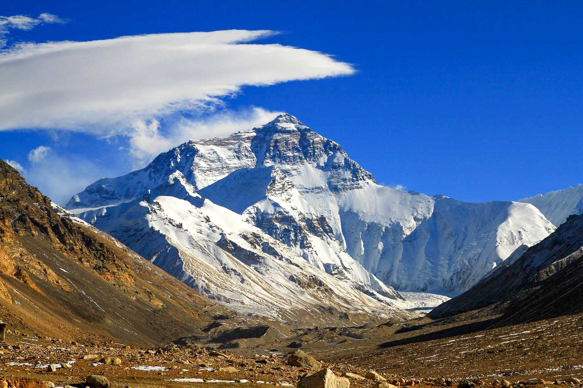 https://www.placemania.sk/wp-content/uploads/2024/03/gangkhar_puensum.jpg