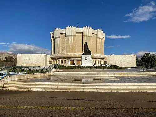 Októbrová Vojnová Panoráma