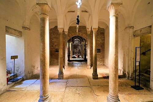 Cripta di San Sepolcro