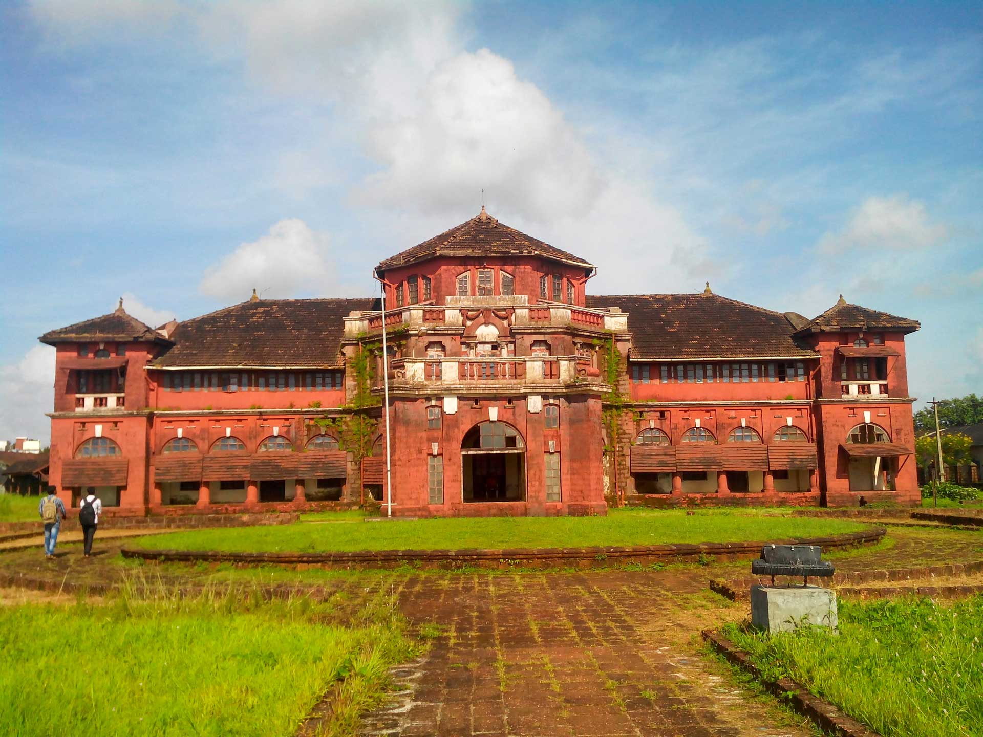Palác Thiba