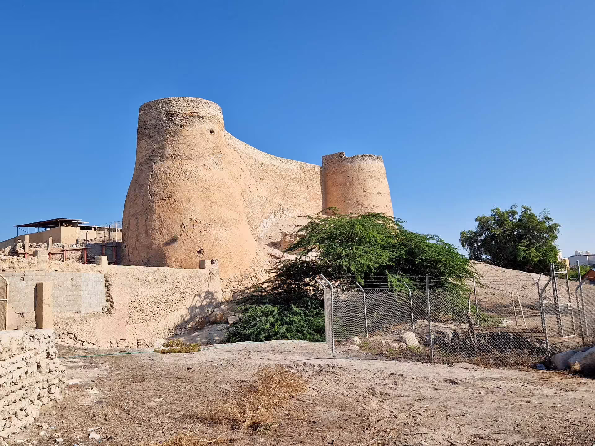 Hrad Tarout