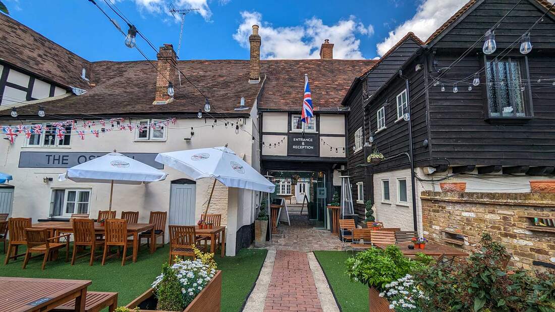 Ostrich Inn