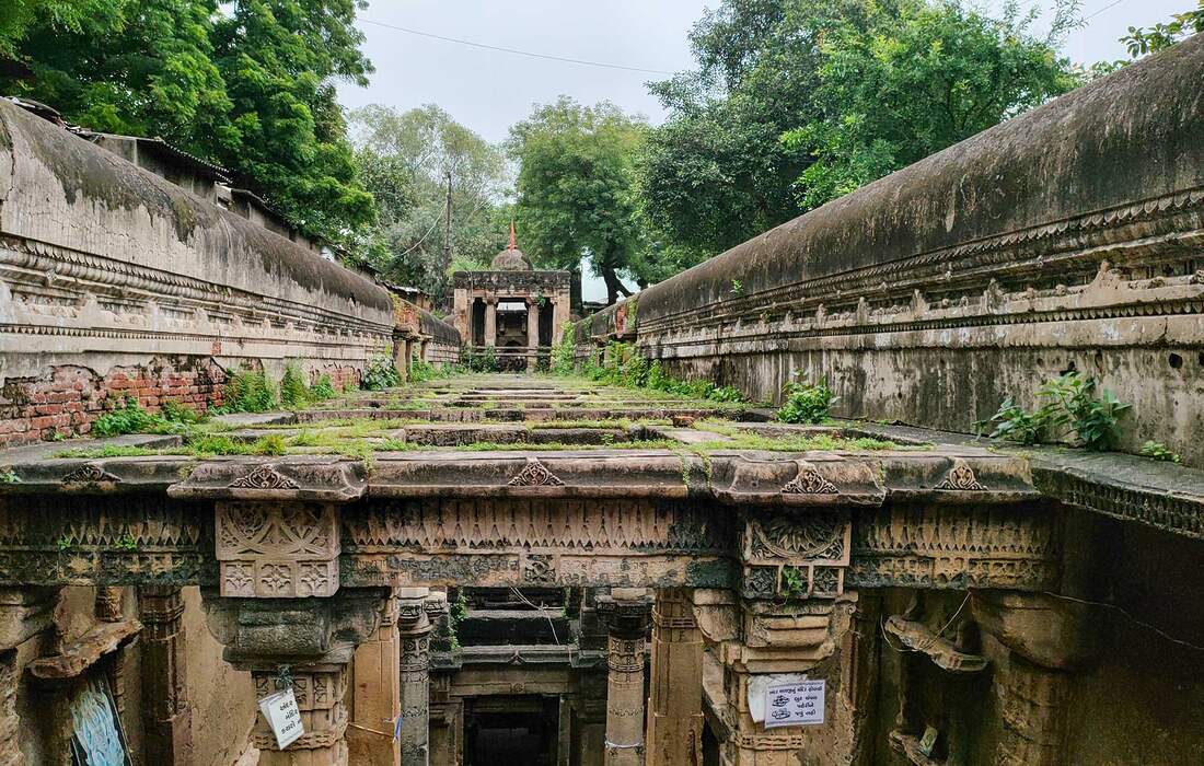 Vidhyadhar Vaav