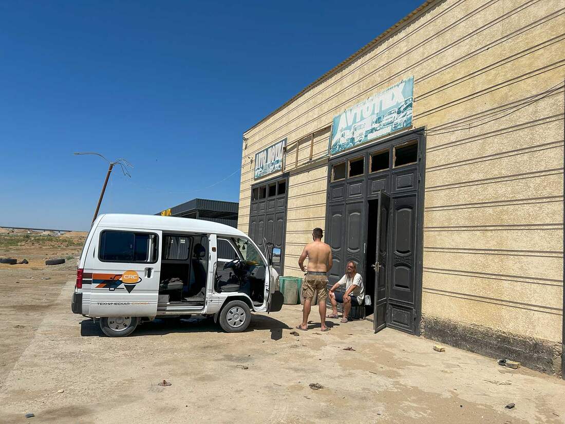 Servis auta v Uzbekistane