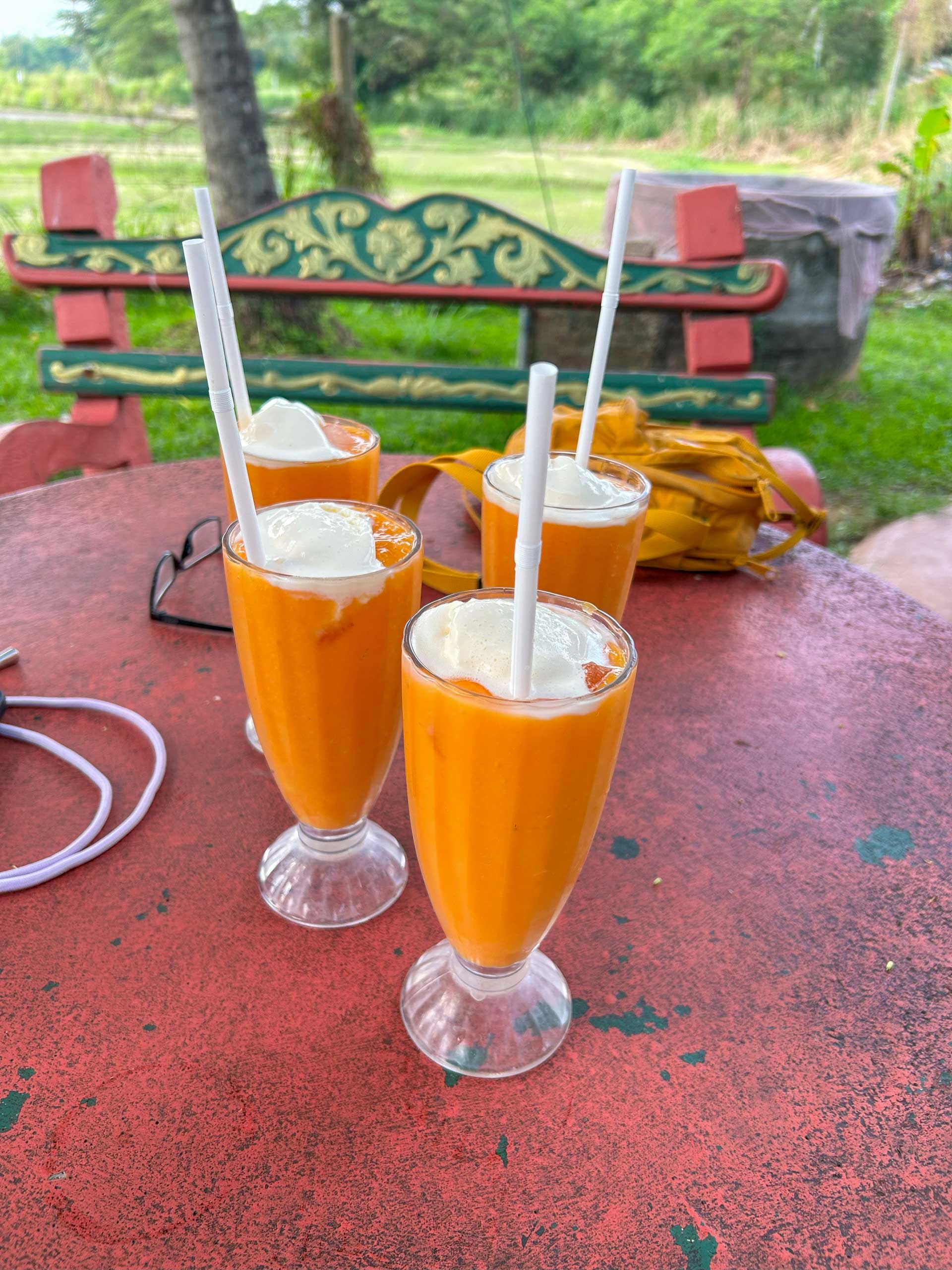 Mango lassi