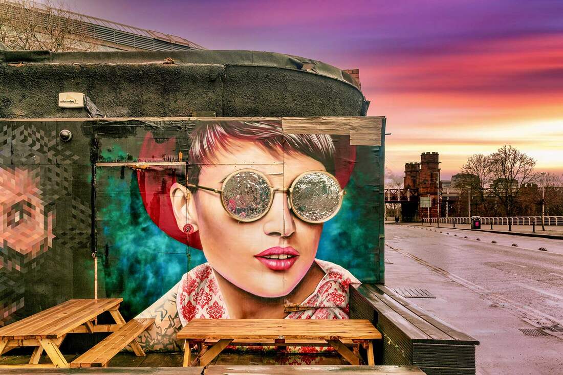 Clutha & Victoria Bar