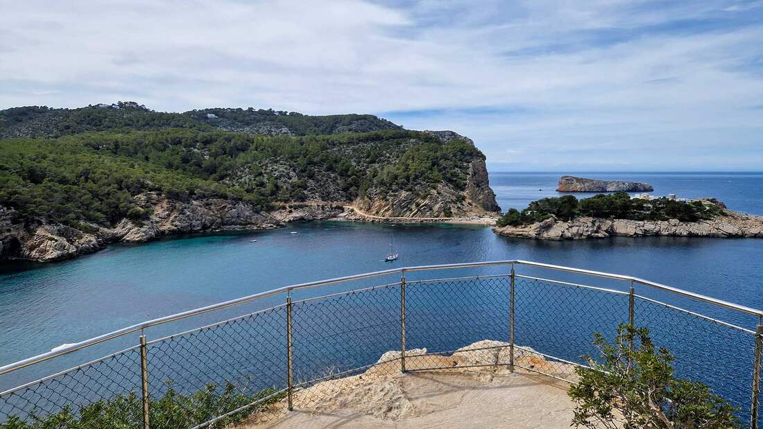 Cova de Can Marçà