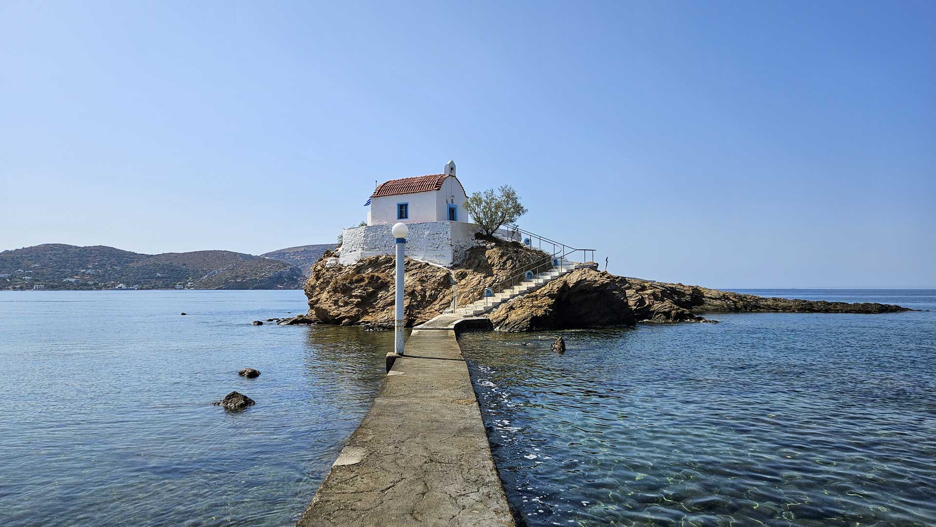 Kostol Agios Isidoros