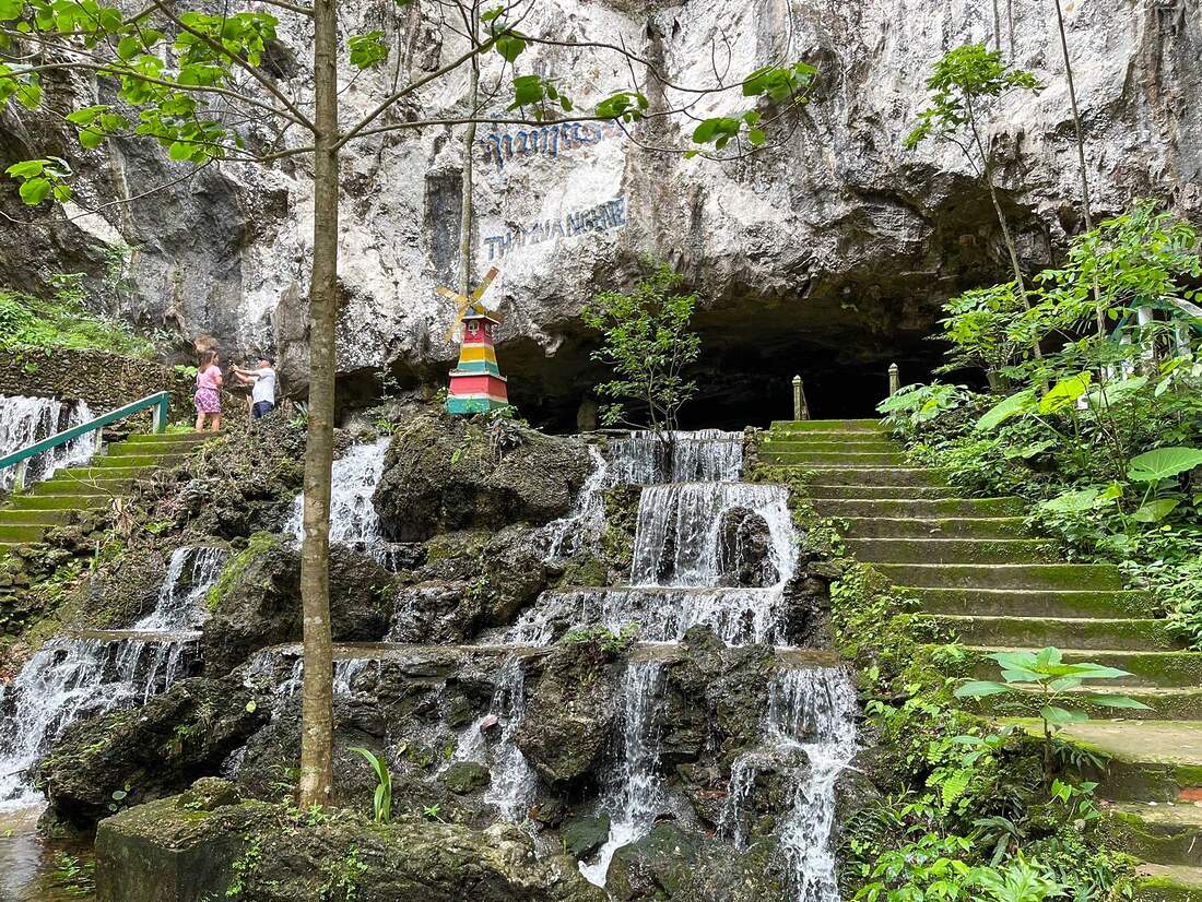Tham Nang Ene Cave