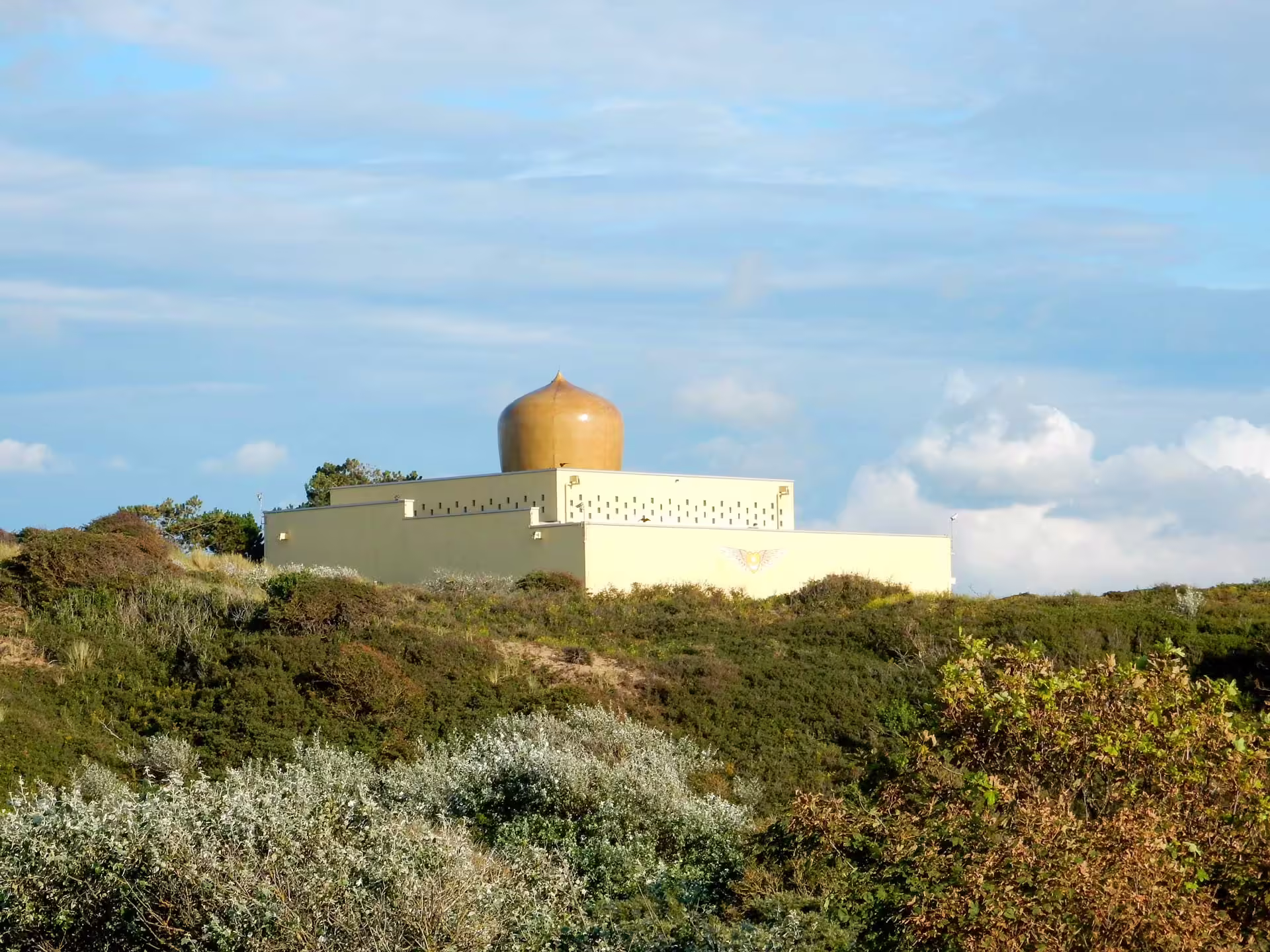 Universel Murad Hassil