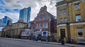 Canute Chambers