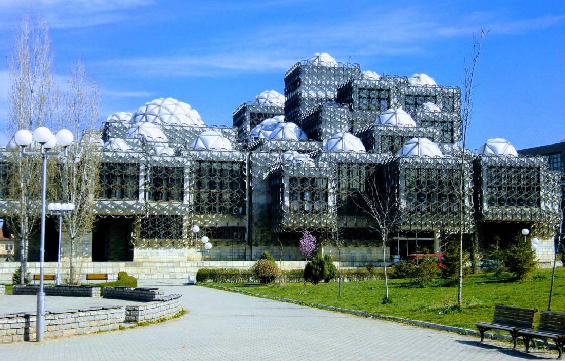 Národná Knižnica, Priština