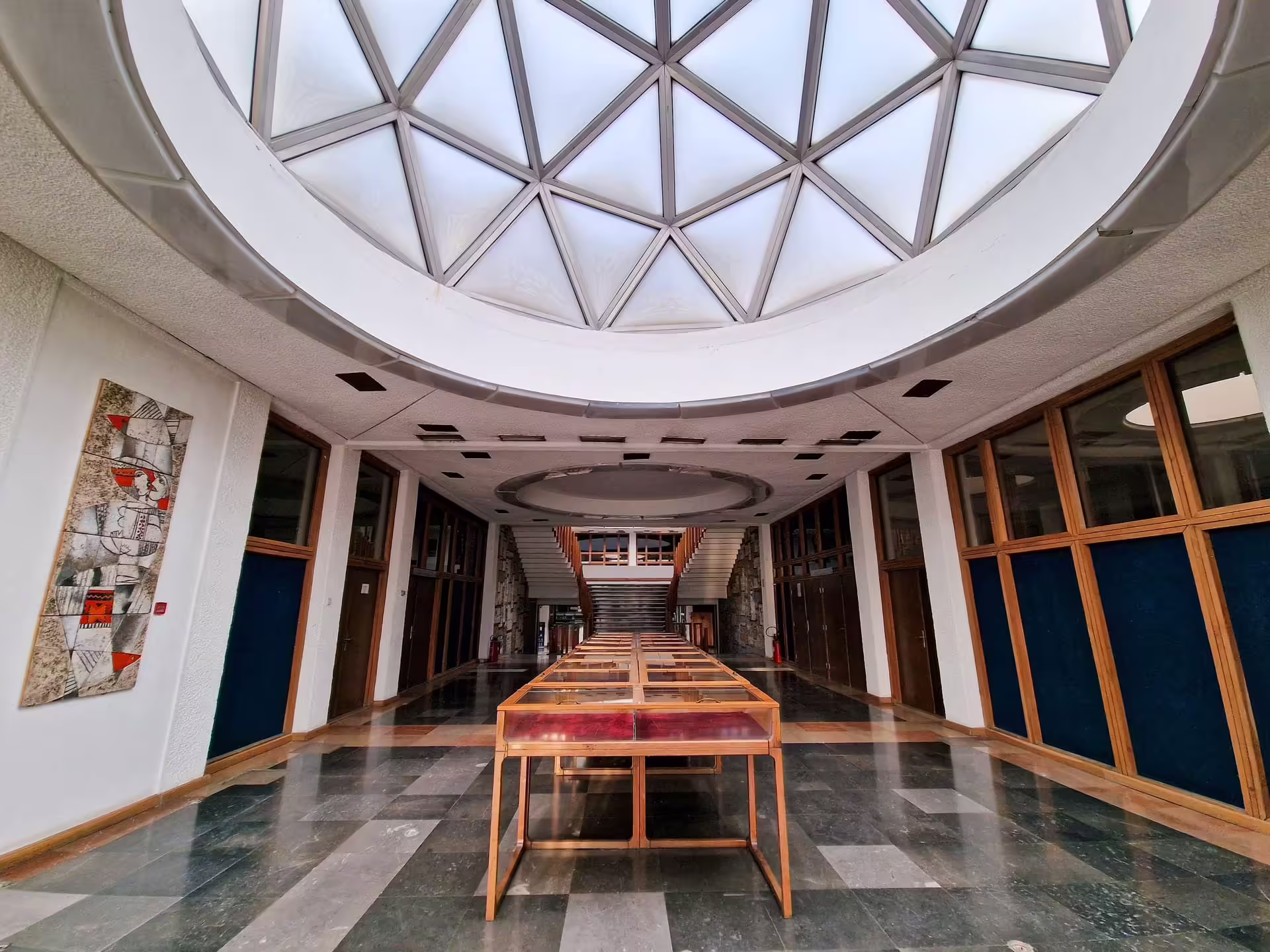 Národná Knižnica, Priština