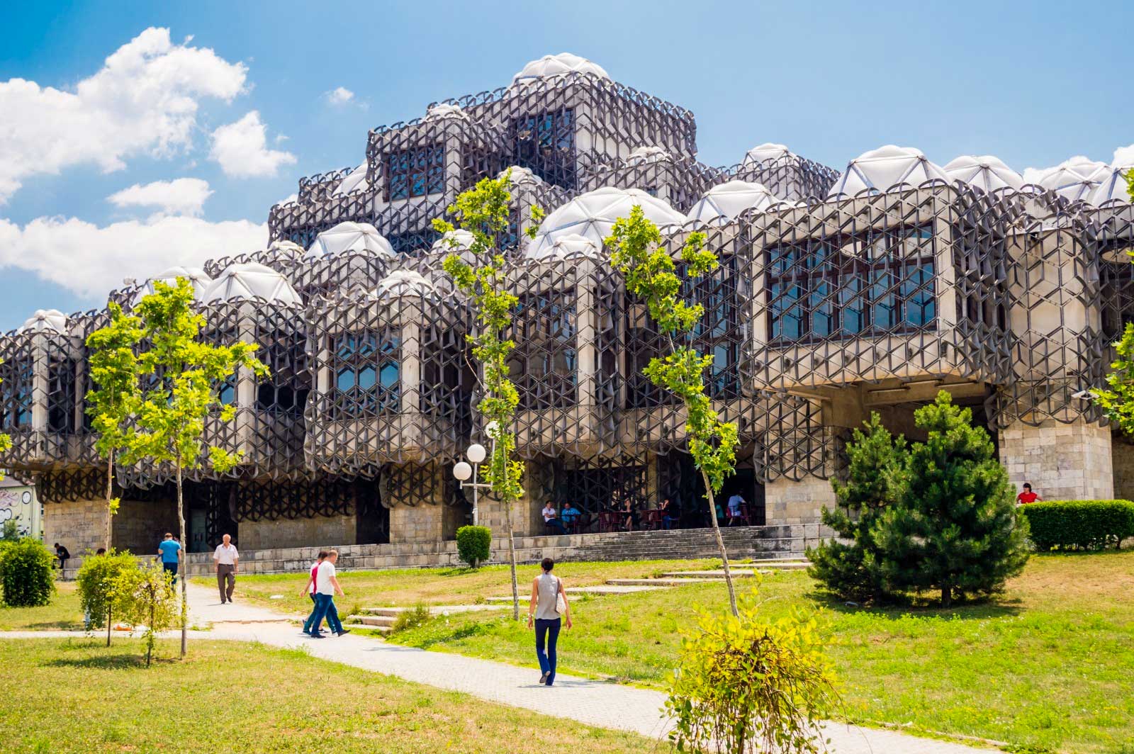 Národná Knižnica, Priština