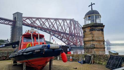 Svetelná veža prístavu North Queensferry