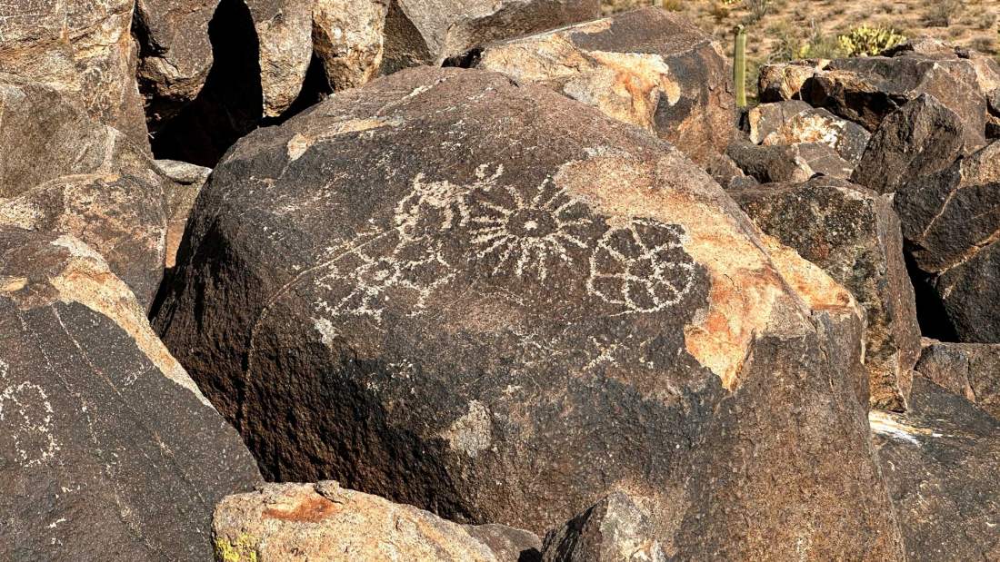 Petroglyfy