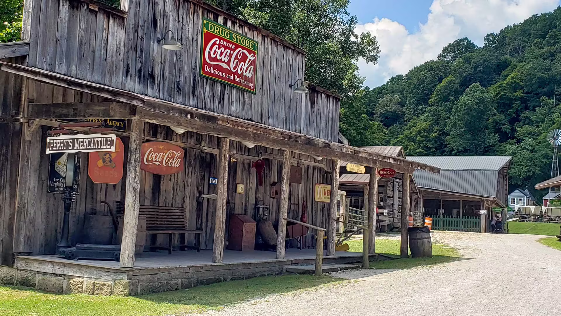 Heritage Farm Museum & Village