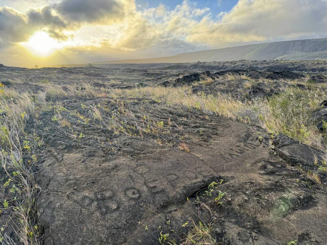 Pu‘uloa Petroglyphs