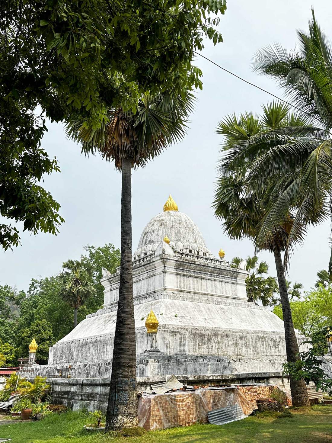 Wat Makmo