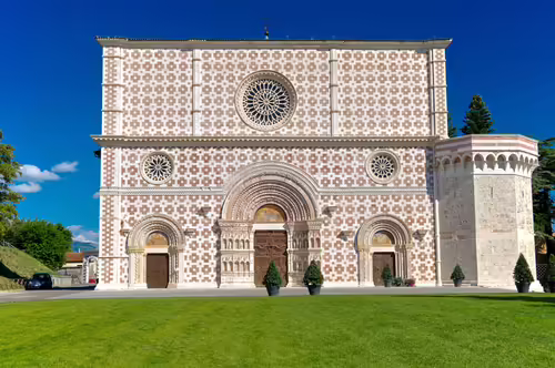 Santa Maria di Collemaggio