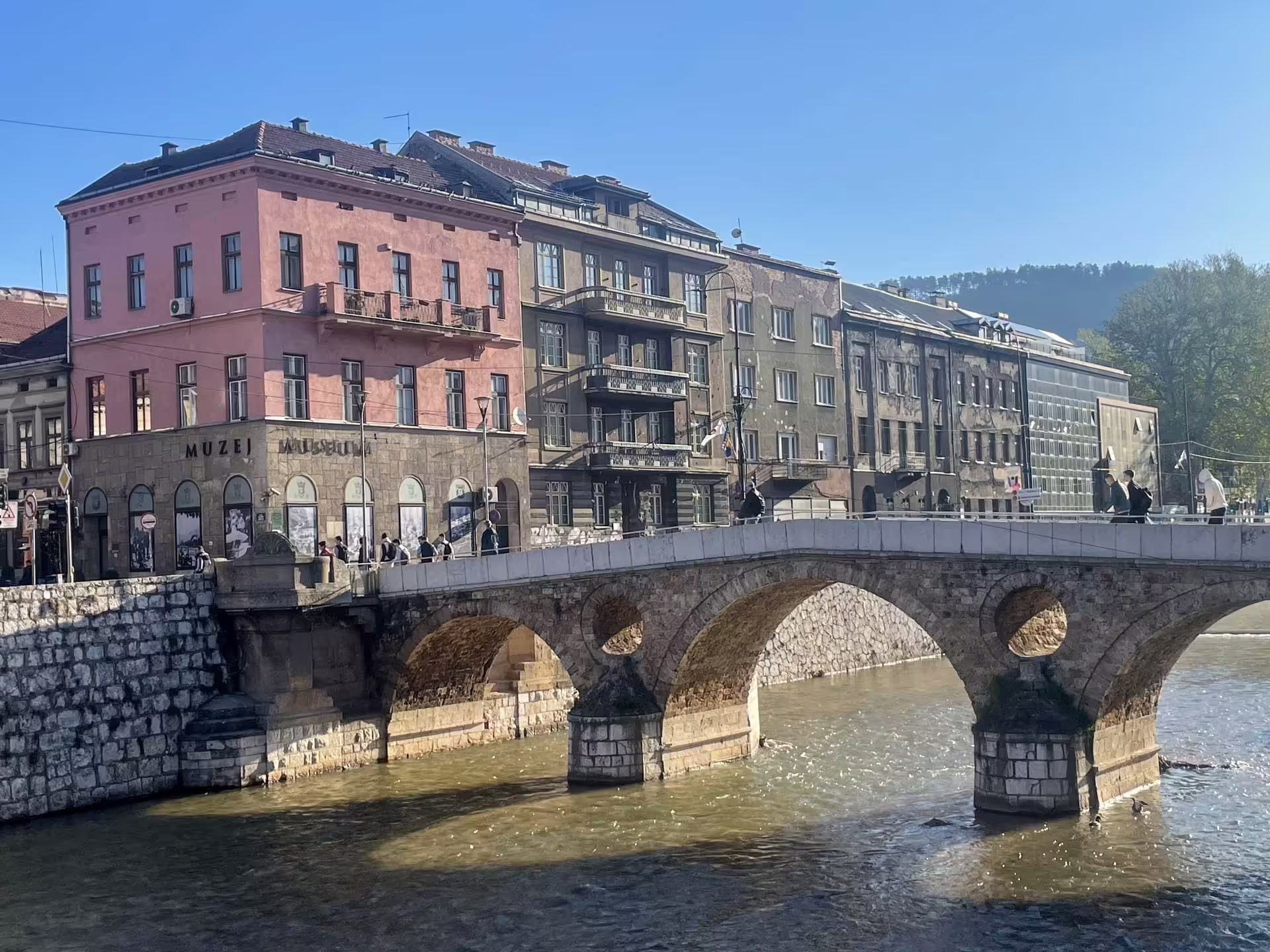 Múzeum atentátu na Františka Ferdinanda pri Latinskom moste v Sarajeve