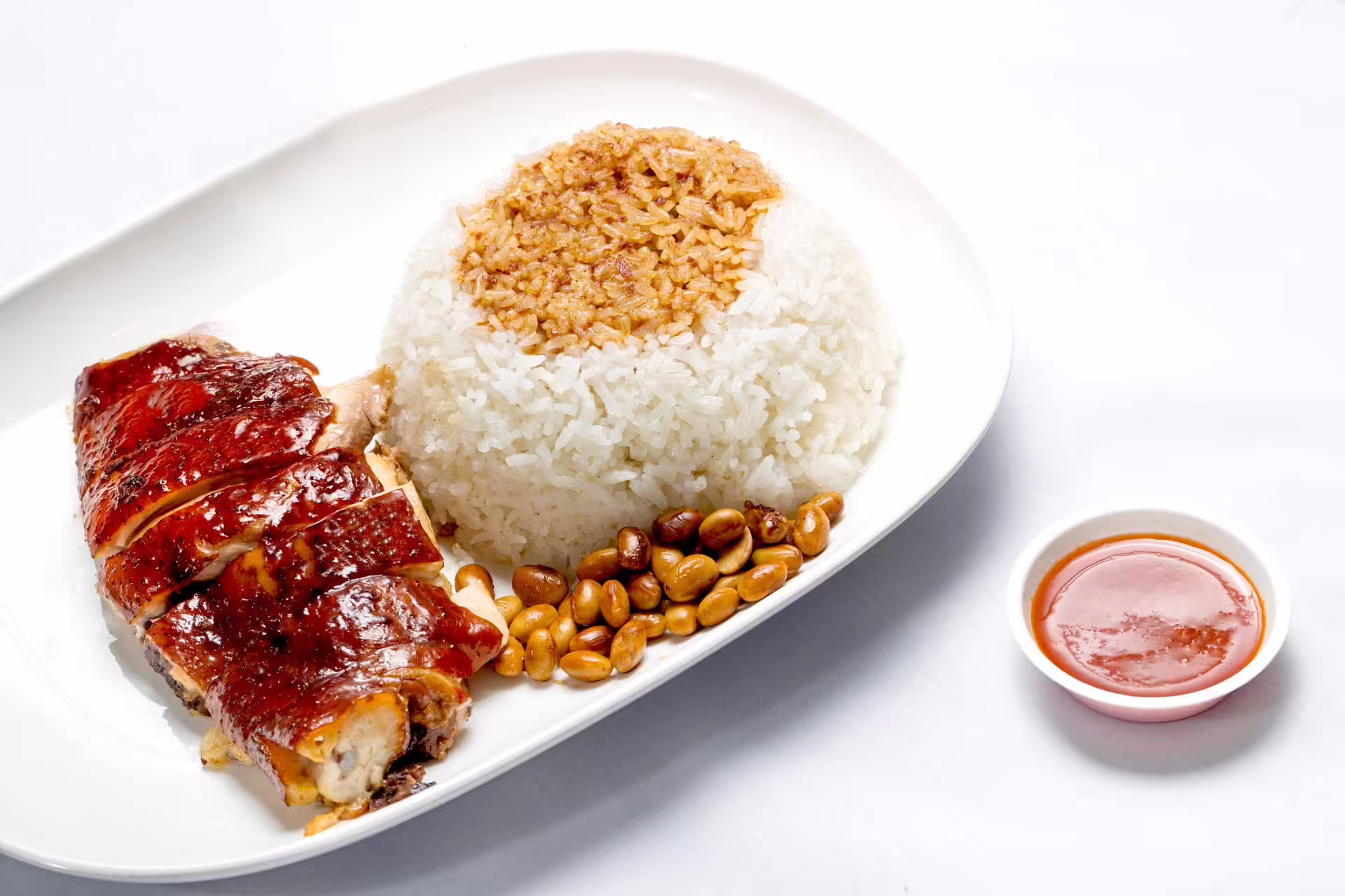 Sójové kurča s ryžou a chilli omáčkou z Hawker Chan v Singapure