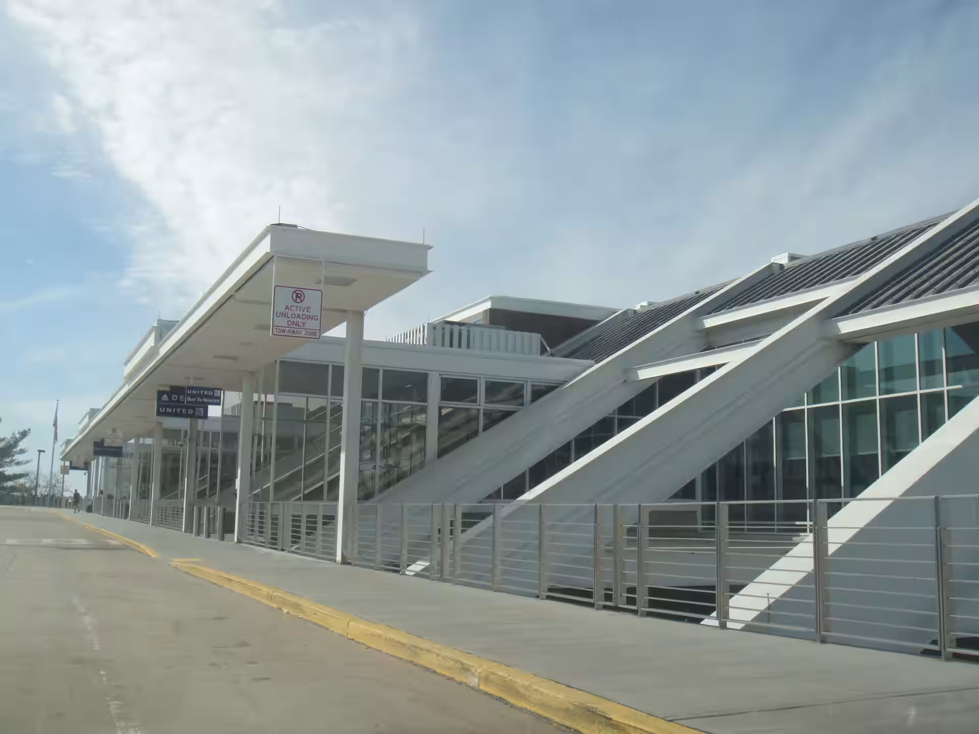 Lehigh Valley International Airport (ABE)
