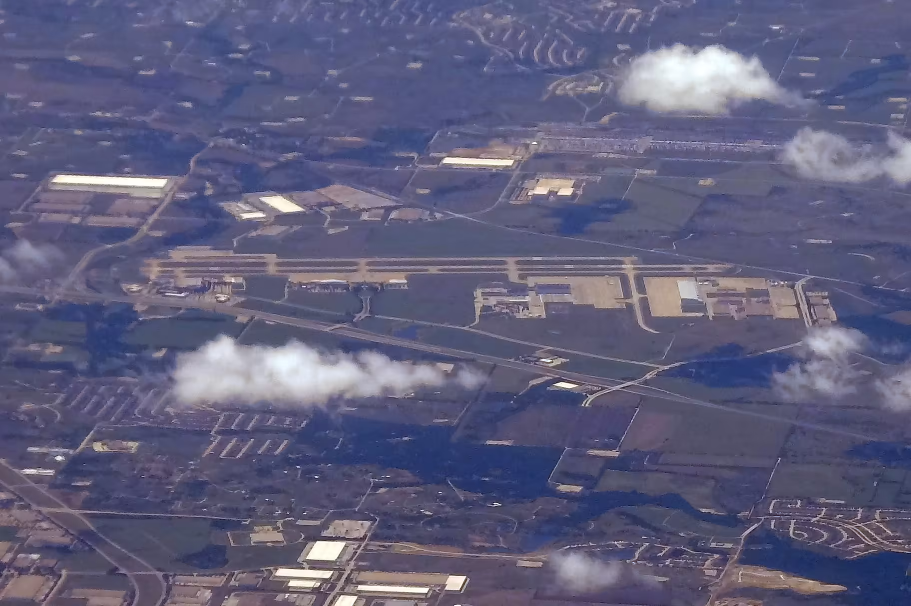 Perot Field/Fort Worth Alliance Airport (AFW)