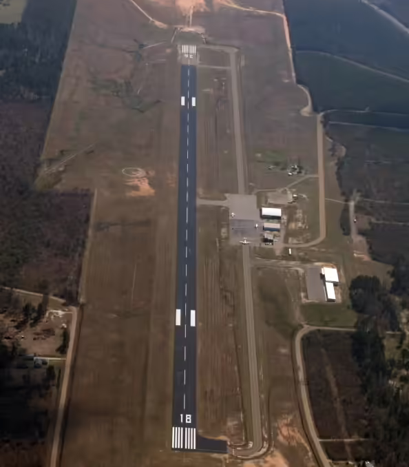 Magnolia Municipal Airport / Ralph C Weiser Field (AGO)